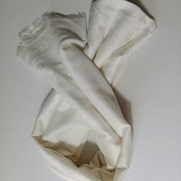 Authentic Chanel 65% Cashmere 35% Silk  Stole Wrap Scarf White Used - Picture 9 of 10